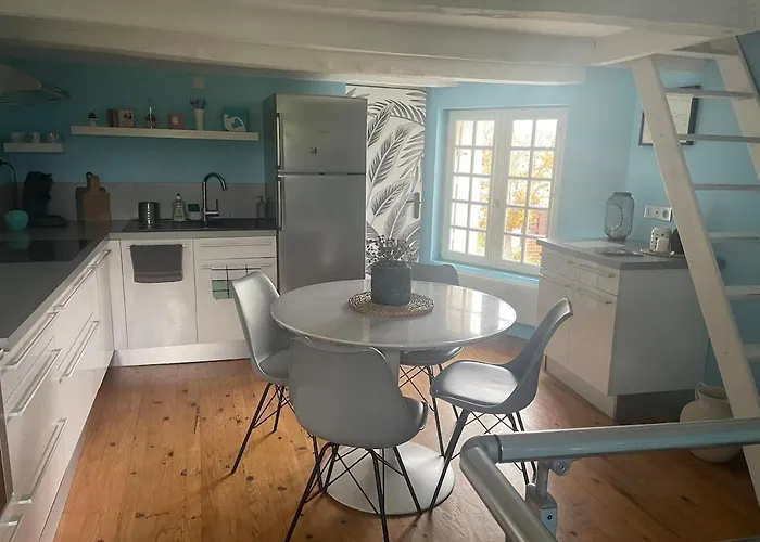 Maison A 16km Du Futuroscope Apartment